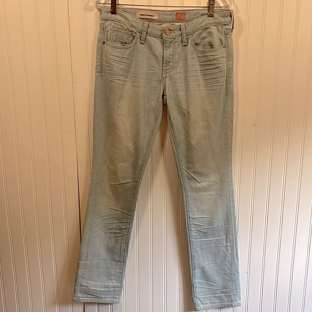 Pilcro and the Letterpress light wash straight leg jean